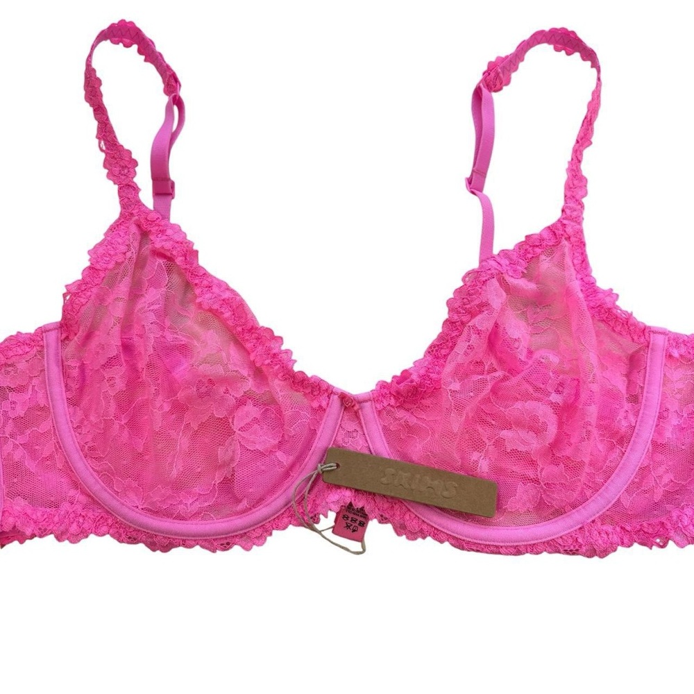 💕NWT SKIMS Stretch Lace Intimates Underwire Scoop Bra in PINK Size 44A💕